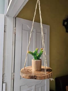 Hanging planter