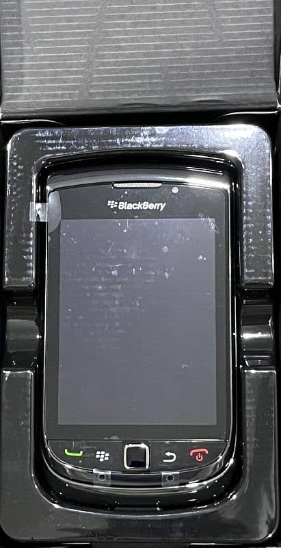 Blackberry Torch 9800 1