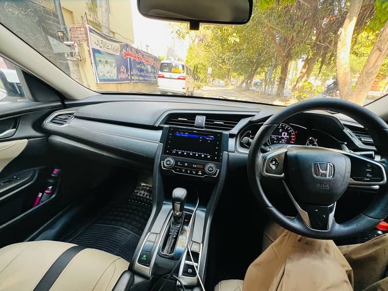 Honda Civic Oriel 2019 7