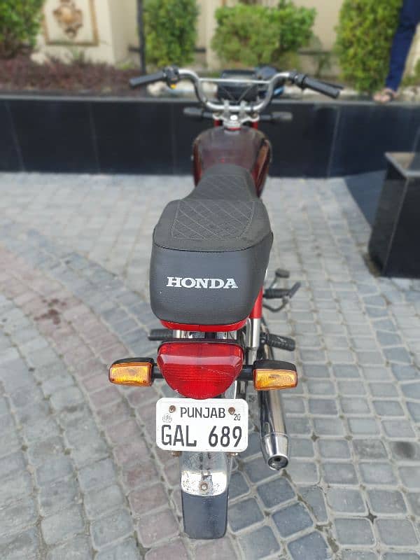 Honda CD 70 2020 Red 2