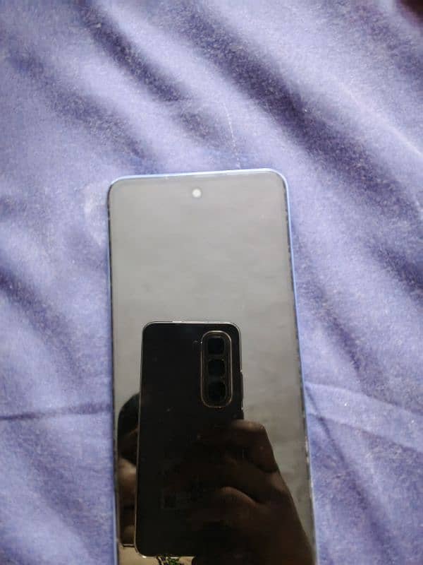 Infinix Hot 40i excellent condition Rs. 25000 6