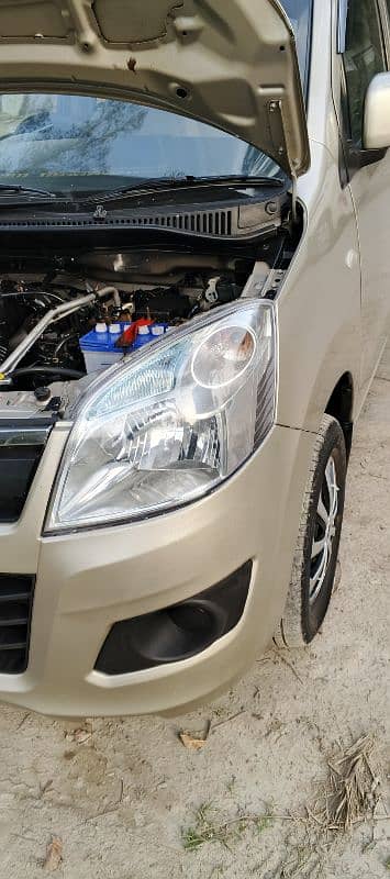 Suzuki Wagon R 2015 1