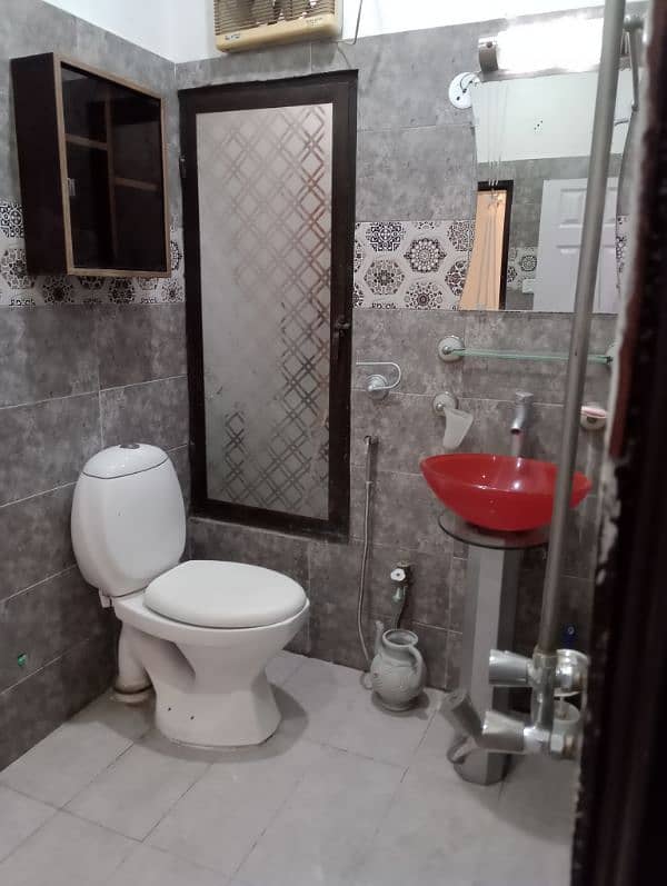 upper portion for newly married couple 26 area near nova city school 1