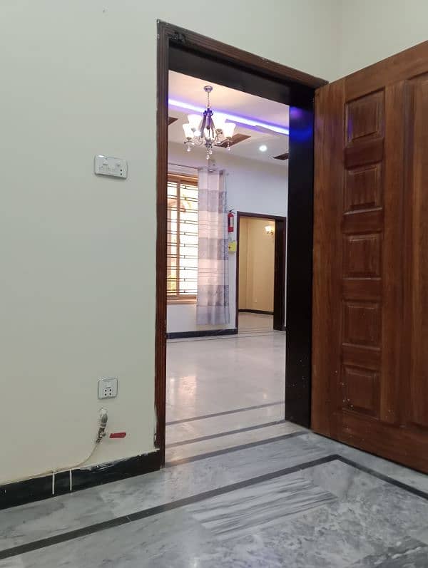 upper portion for newly married couple 26 area near nova city school 9