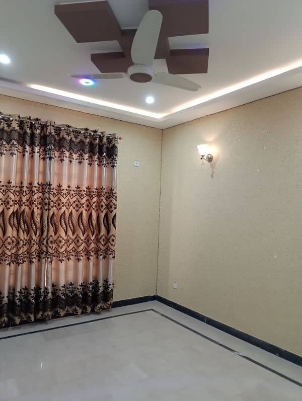 upper portion for newly married couple 26 area near nova city school 10