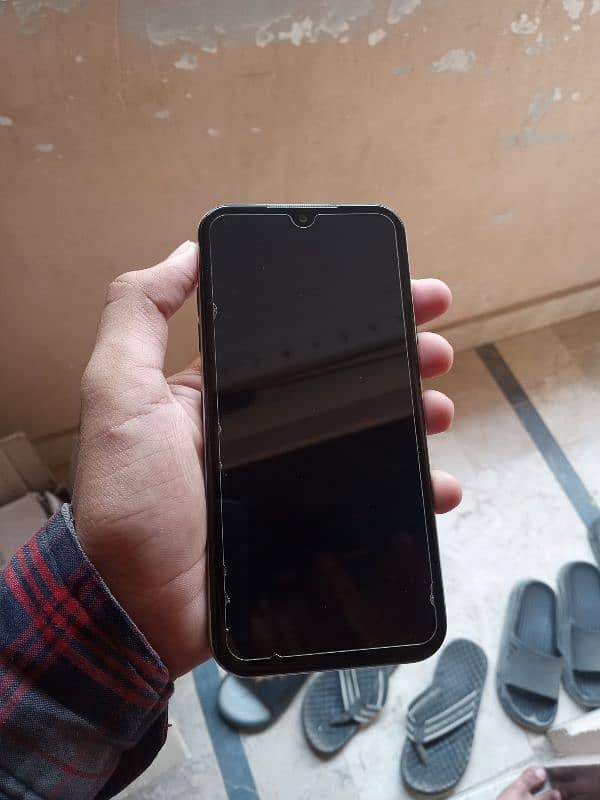 LG Q31 3/32 Non Pta Good Condition 3