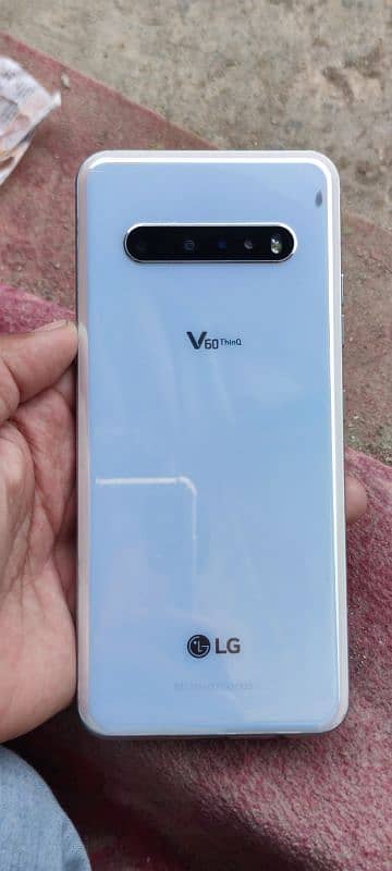 Lg v60 good condition 2