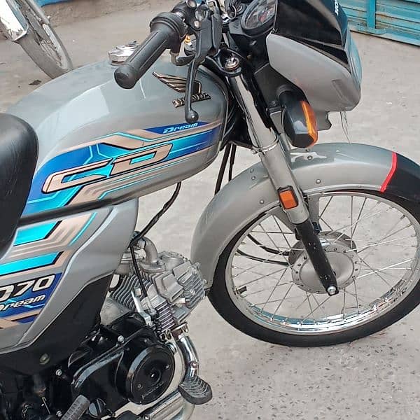 Honda CD 70 Dreem 2022/23 0