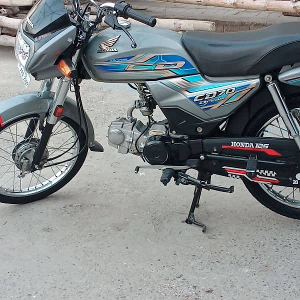 Honda CD 70 Dreem 2022/23 7