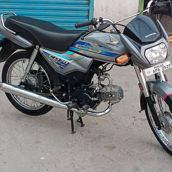 Honda CD 70 Dreem 2022/23 10