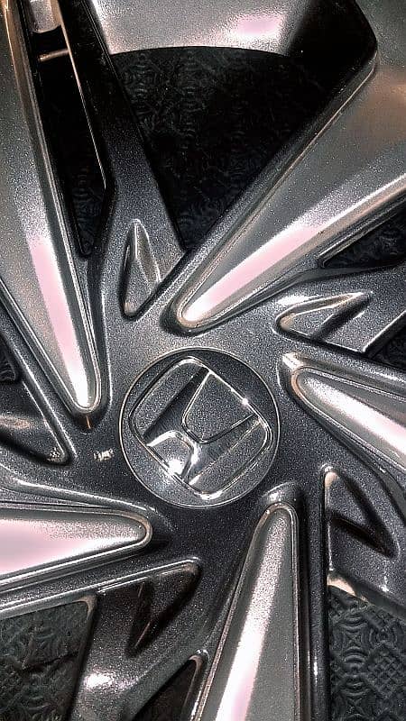 Wheel Hub Caps & Trim Rings for 2019 Honda Civic 7