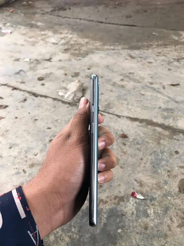 one plus 8T 1