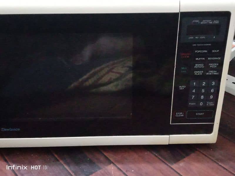 Dawlance microwave oven large size 8