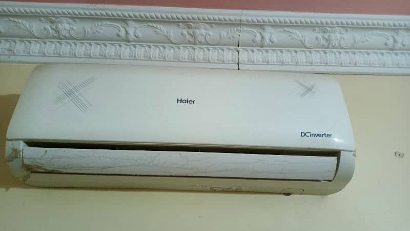 Selling 1 Ton Haier AC DCinverter 0