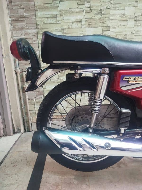 Honda 125 model 2014 3