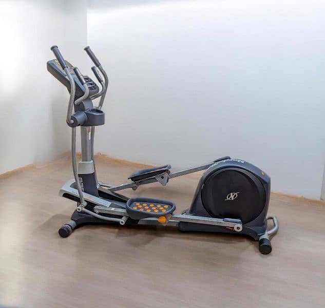 Professional Nordictrack  USA E 11.5 Eleptical Cross Trainer 0