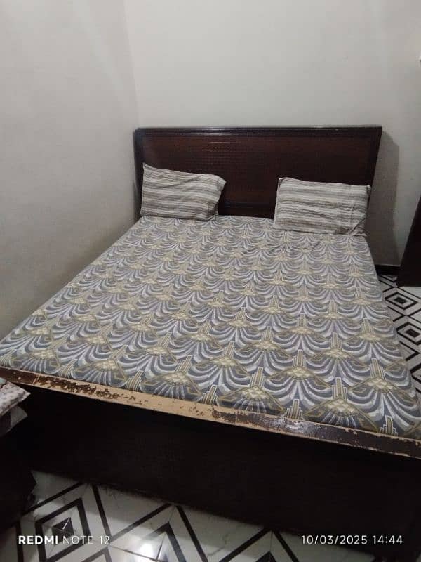 Bed for sale 0