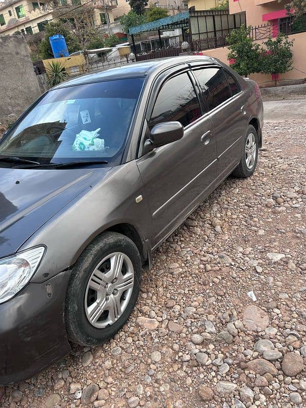 Honda Civic Oriel 2005 6