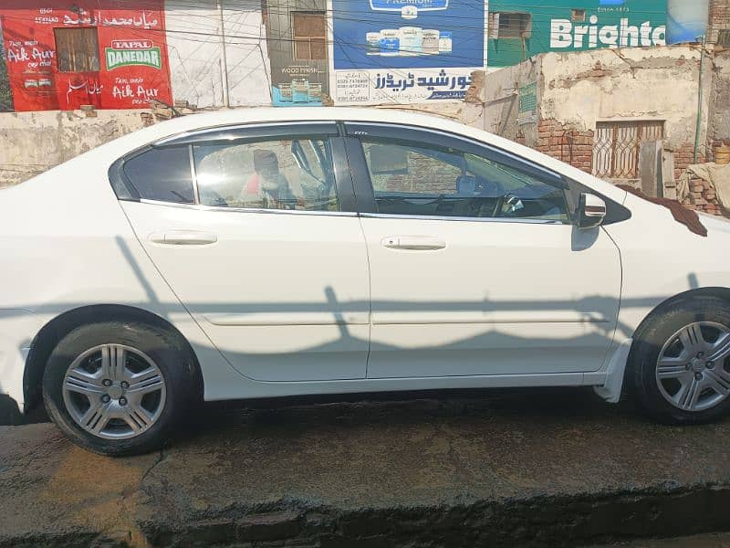 Honda City IVTEC 2018 Very Urgent sale 6