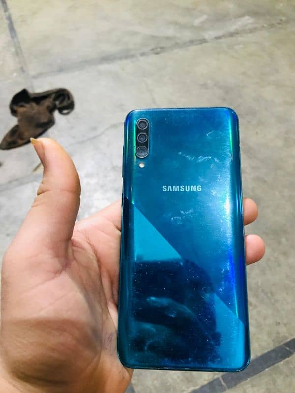 samsung a30s 6/128 all ok koi masla nhi only finger off with box 1