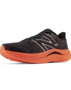 New Balance Fuelcell Propel V4