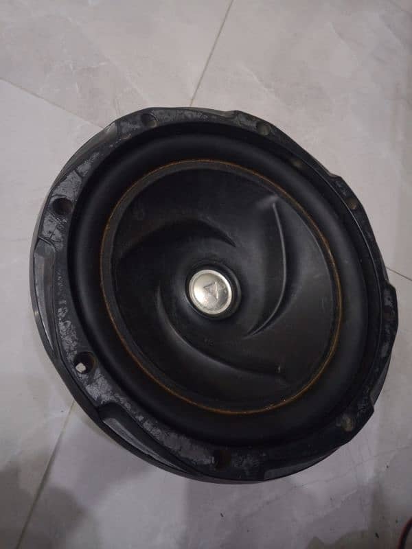 baser 12 inch with 2 spekr 8