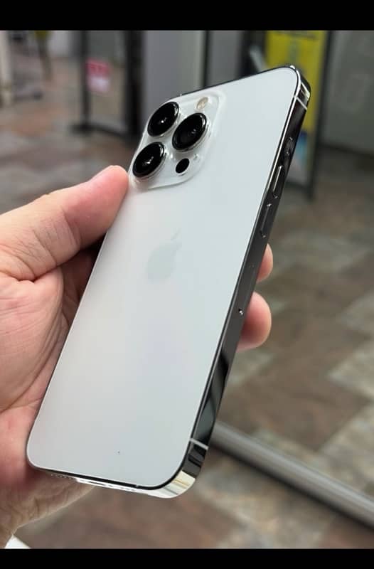 I phone 13 pro (White) 3