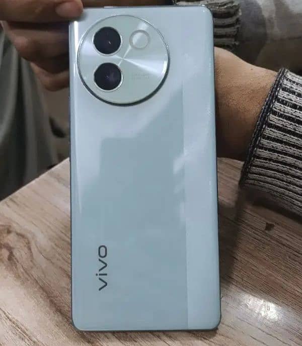 vivo v30e 4