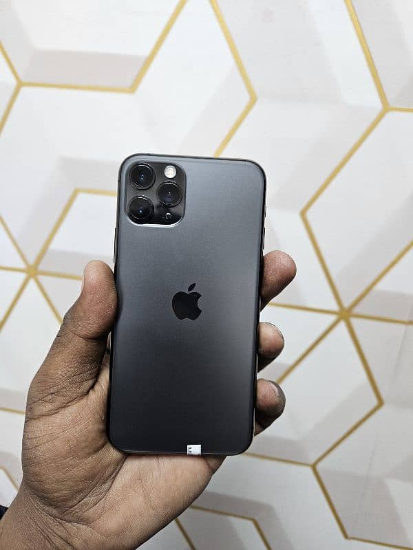 I phone 11 pro PTA approved 4