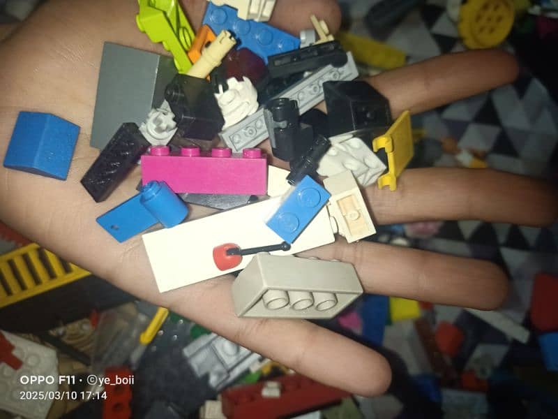 Lego blocks full ok condition ha 4