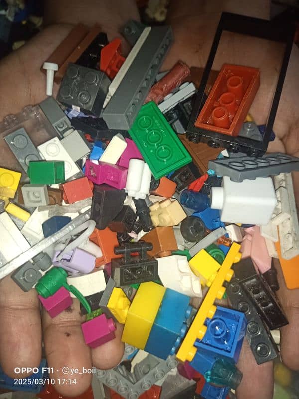 Lego blocks full ok condition ha 5