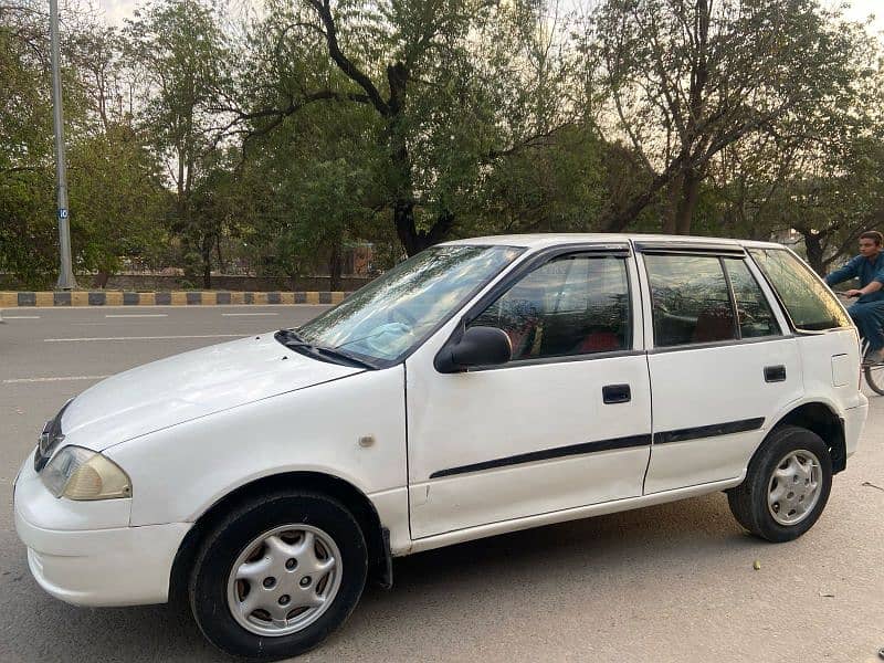 Suzuki Cultus VXR 2012 urgent sale Btr Alto santro mehran cuore 3