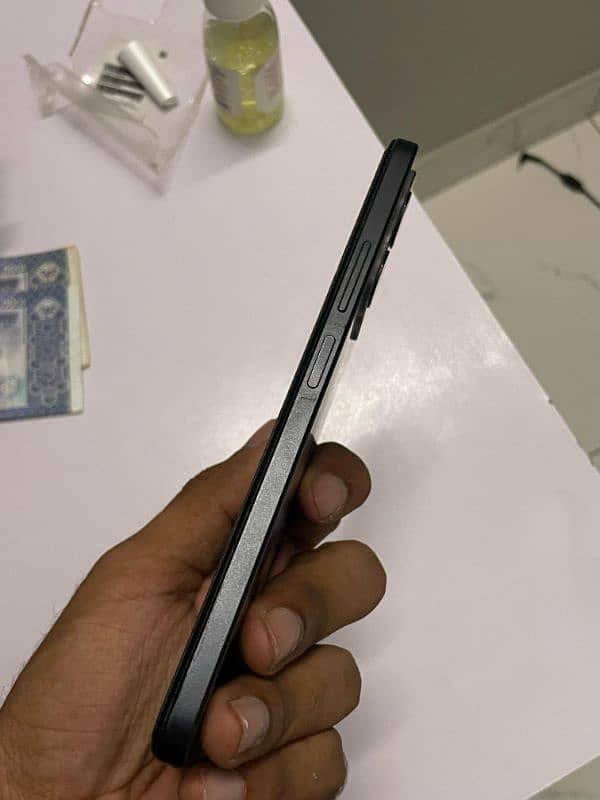 Redmi Note 12 4