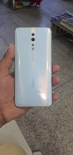 oppo reno z . dual sim . 512gb urjent sell