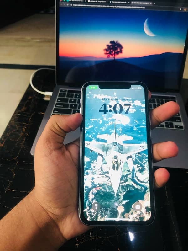 iphone 11 sim working 3