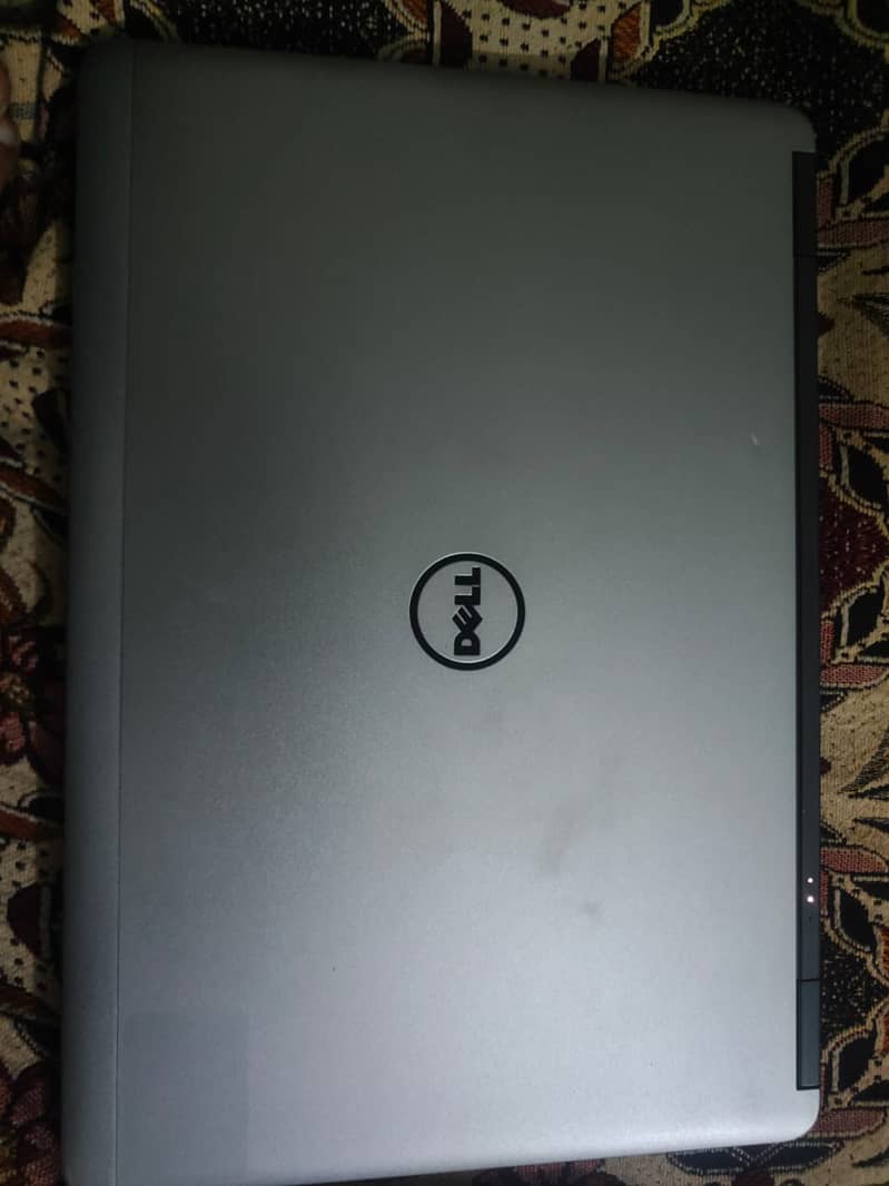 Dell E7440 1