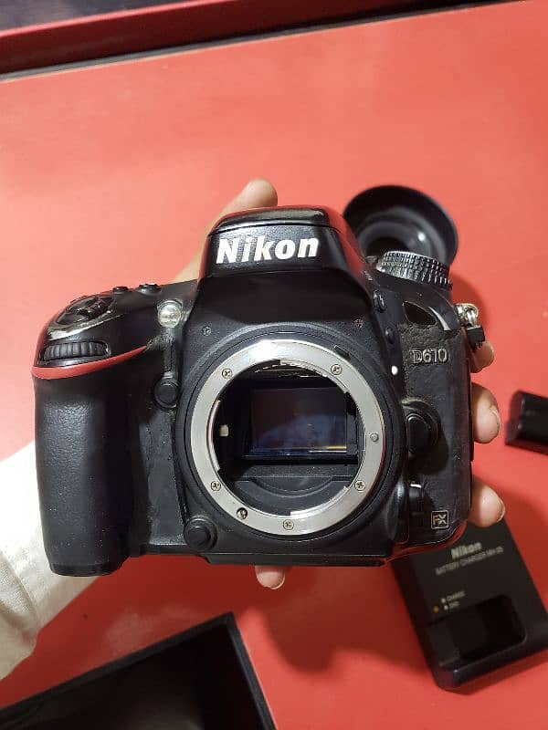 Nikon610 2