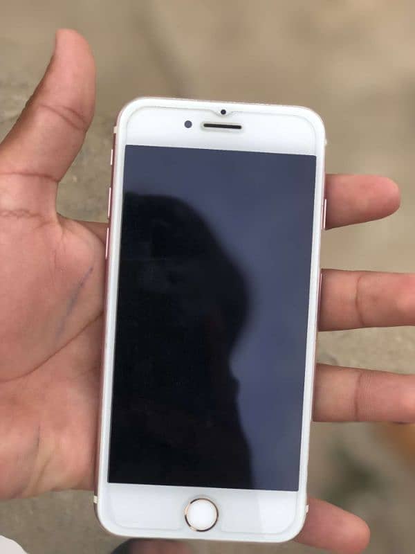 iphone 7 non PTA 1