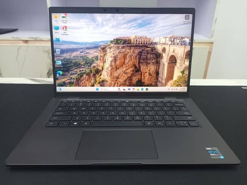 Dell Latitude 7420 core i5 11th Gen 16/256 gb 0