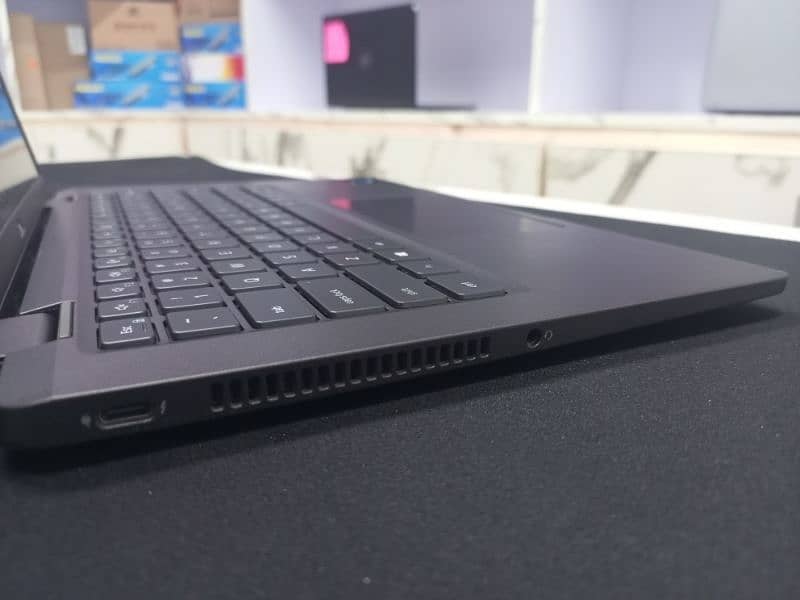 Dell Latitude 7420 core i5 11th Gen 16/256 gb 7