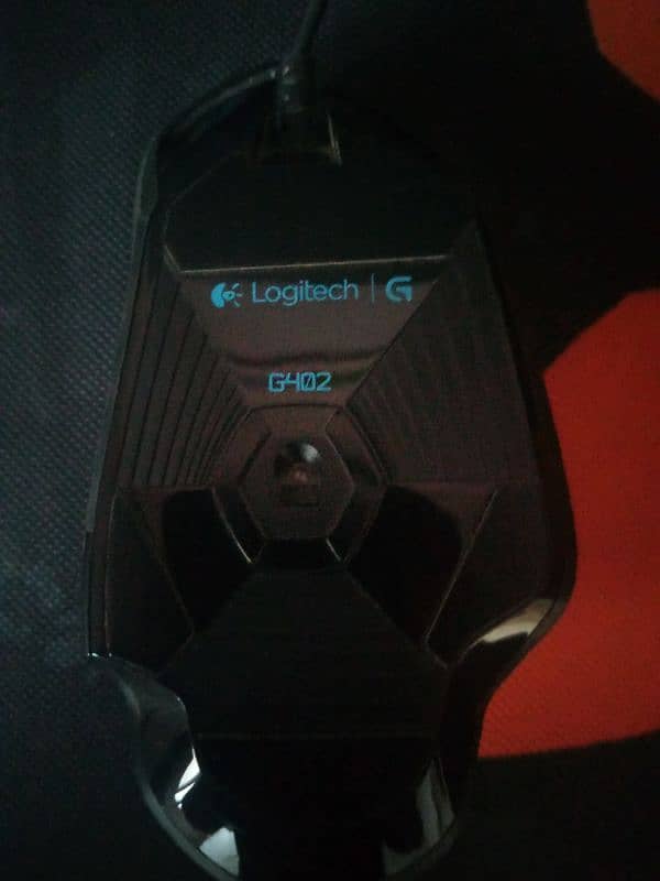 Logitech G402 with Box 1