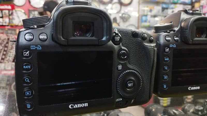 DSLR CAMERA CANON 5D MARK III GENUINE BODY 6