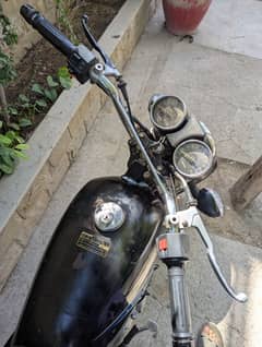 Suzuki GS 150