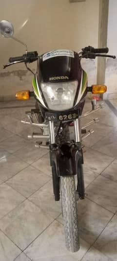 Honda 125 deluxe excellent condition 2016 sale