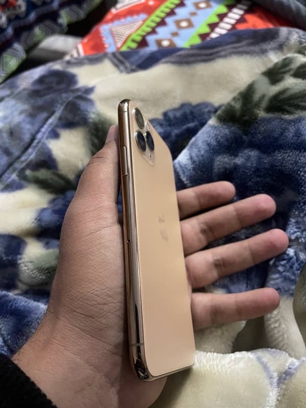 IPhone 11 Pro 256 GB NON PTA 5