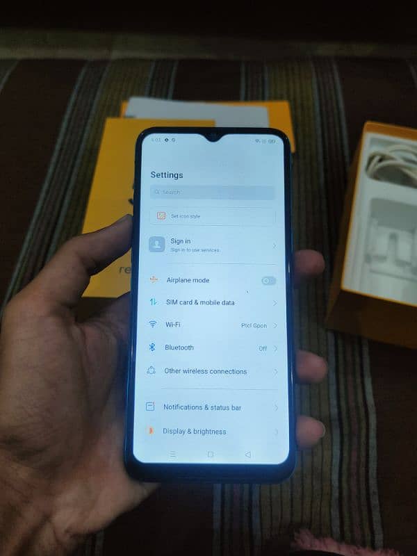 realme 5i with box cable 3