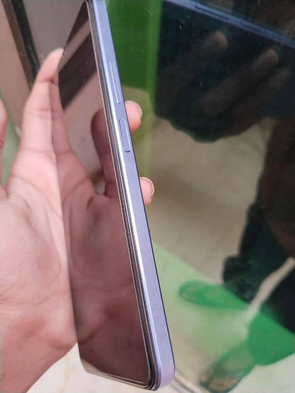 Vivo y17s 3