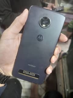 Motorola Z4 New conditon 4GB 128GB Seald 100% Pta aprove 2 days batry