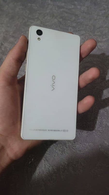 vivo Y51A 4 64 only phone 2 Sim pta approved  5000mah battery 3