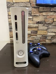 Xbox 360 with 21 games